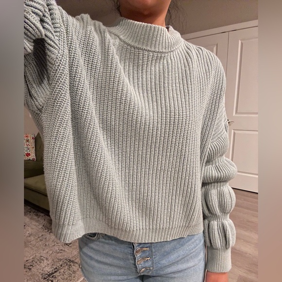 Green/blue sweater - Picture 2 of 2